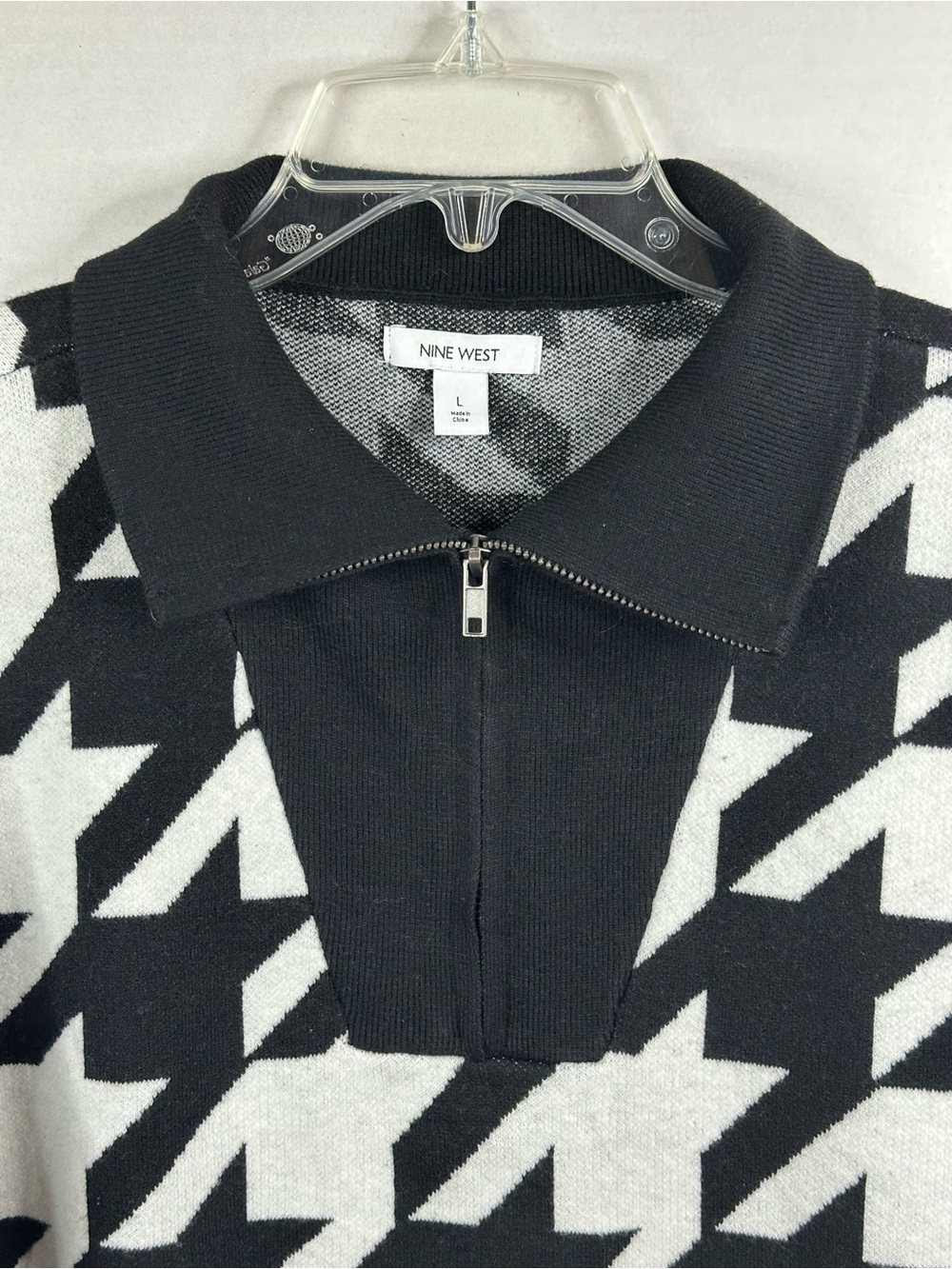 Nine West Black & White Houndstooth Quarter-Zip Pullover, size Large - Picture 3 of 5